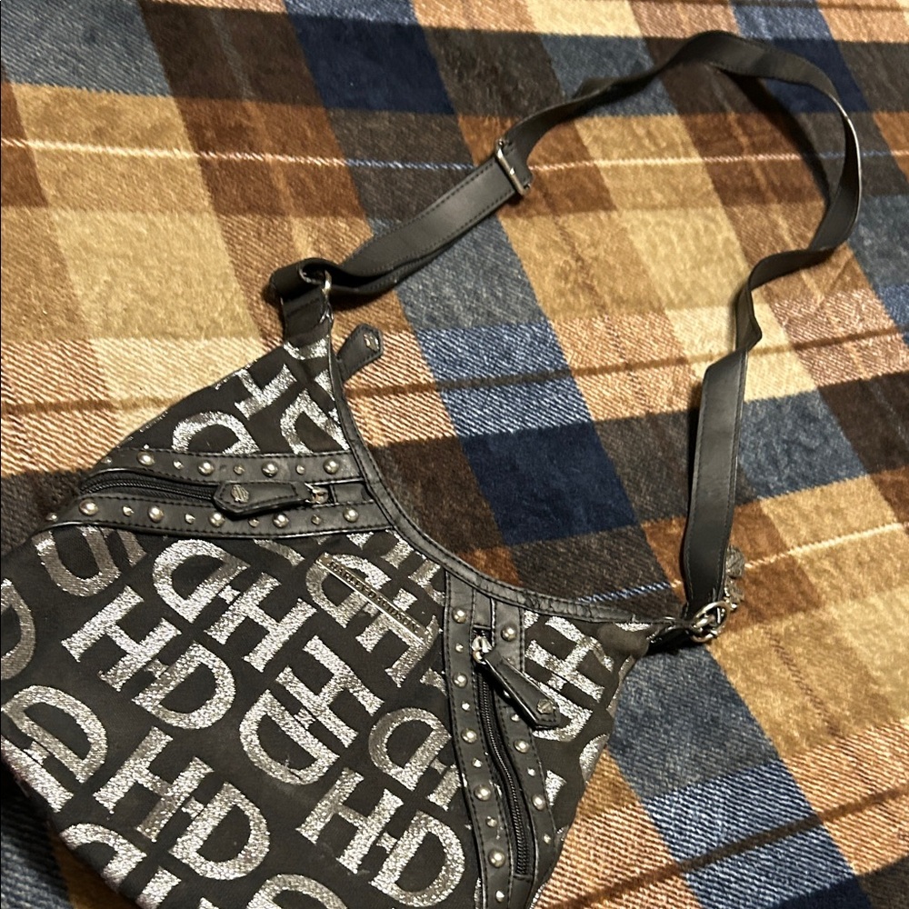 Stylish Black and Silver Women's Bag - Picture 12 of 14